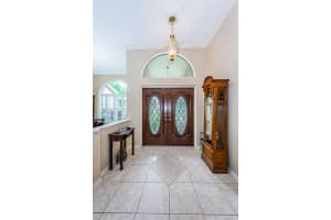 2392 PARKSTREAM AVENUE, CLEARWATER, FL 33759 Sold 06/24/24