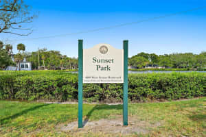 4818 SUNSET BOULEVARD, TAMPA, FL 33629 Sold 09/18/24