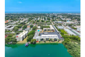 11485 Oakhurst Rd #-107, LARGO