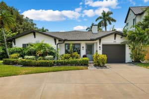 845 SNELL ISLE BOULEVARD, SAINT PETERSBURG, FL 33704 Sold 08/26/24