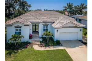 6128 PASADENA POINT BOULEVARD, GULFPORT, FL 33707 Sold 07/11/24