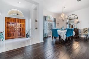 4081 CARLYLE LAKES BOULEVARD, PALM HARBOR, FL 34685 Sold 10/04/24