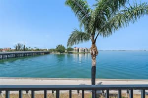 5281 ISLA KEY BOULEVARD, SAINT PETERSBURG, FL 33715 Sold 11/01/24