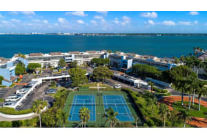 5281 ISLA KEY BOULEVARD, SAINT PETERSBURG, FL 33715 Sold 11/01/24