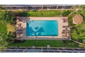 637 PINELLAS BAYWAY S #202, ST PETERSBURG, FL 33715 Sold 11/01/24