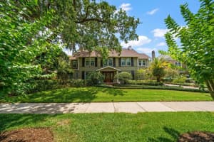 327 Lotus Path, CLEARWATER