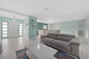 5001 42ND STREET, SAINT PETERSBURG, FL 33711 Sold 09/13/24