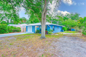 255 48TH STREET, BRADENTON, FL 34209 Sold 09/20/24