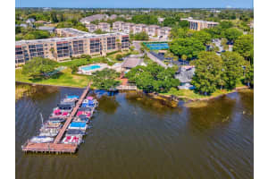 98 HIGHLAND AVENUE, TARPON SPRINGS, FL 34689 Sold 10/11/24