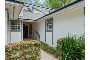 658 LAKE DRIVE, ALTAMONTE SPRINGS, FL 32701 Sold 01/21/25