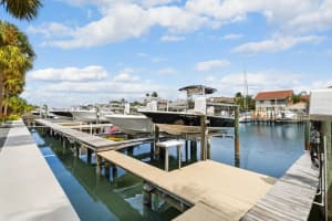 1101 PINELLAS BAYWAY S #109, TIERRA VERDE, FL 33715 Sold 11/01/24