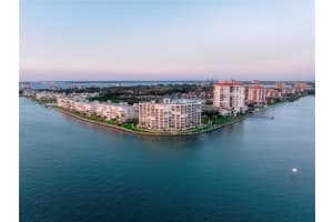 6287 Bahia Del Mar Cir #312, ST PETERSBURG