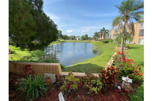 225 COUNTRY CLUB DRIVE, LARGO, FL 33771 Sold 10/18/24