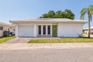 5396 Acacia Trl N, PINELLAS PARK
