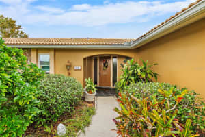 2051 ILLINOIS AVE NE, ST PETERSBURG, FL 33703 Sold 12/04/24