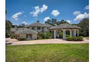 550 EAST LAKE ROAD, TARPON SPRINGS, FL 34688 Sold 06/11/25