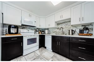 1017 SANDPIPER COURT, DUNEDIN, FL 34698 Sold 09/13/24