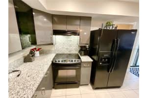 2172 DIANE COURT, CLEARWATER, FL 33763 Sold 03/20/25