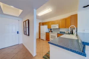 16550 GULF BOULEVARD, NORTH REDINGTON BEACH, FL 33708 - MLS#MFRU8244012