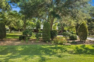 10604 OAK RUN DRIVE, BRADENTON, FL 34211 Sold 09/30/24