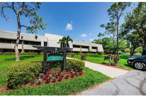 36750 US HIGHWAY 19  N #20-307 #20-307, PALM HARBOR, FL 34684 Sold 03/21/25