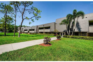 36750 US HIGHWAY 19  N #20-307 #20-307, PALM HARBOR, FL 34684 Sold 03/21/25
