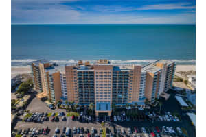 880 MANDALAY AVENUE, CLEARWATER BEACH, FL 33767 Sold 01/31/25