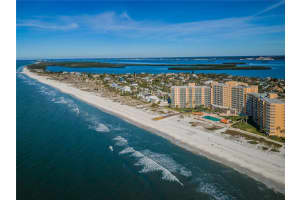 880 MANDALAY AVENUE, CLEARWATER BEACH, FL 33767 Sold 01/31/25