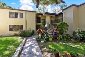 700 STARKEY ROAD, LARGO, FL 33771 Sold 09/30/24