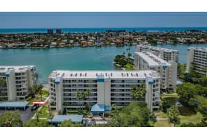 7902 SAILBOAT KEY BOULEVARD, SOUTH PASADENA, FL 33707 Sold 08/21/24