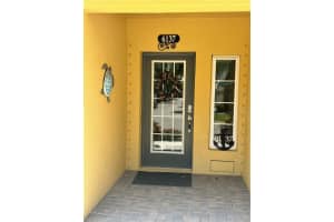 6137 ANCHORAGE WAY, SAINT PETERSBURG, FL 33712 Sold 12/03/24
