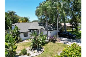 1638 Polo Club Dr, TARPON SPRINGS