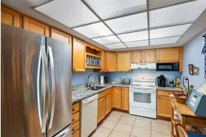 3204 40TH WAY, SAINT PETERSBURG, FL 33711 Sold 07/02/24
