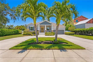 1036 SNELL ISLE BOULEVARD, SAINT PETERSBURG, FL 33704 Sold 10/18/24