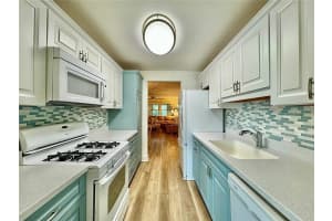 10034 64TH AVENUE, SAINT PETERSBURG, FL 33708 Sold 12/06/24