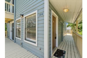 304 16TH AVENUE, SAINT PETERSBURG, FL 33704 Sold 01/17/25