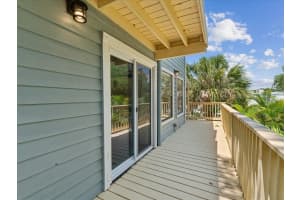 304 16TH AVENUE, SAINT PETERSBURG, FL 33704 Sold 01/17/25