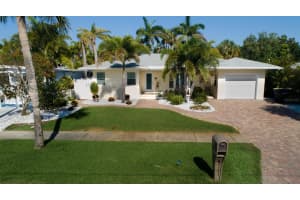 1034 MANDALAY AVENUE, CLEARWATER BEACH, FL 33767 Sold 01/08/25