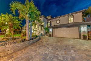 2 MANGROVE POINT, ST PETE BEACH, FL 33706 Sold 09/25/24