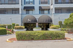 14810 RUE DE BAYONNE #6B, CLEARWATER, FL 33762 Sold 08/19/24