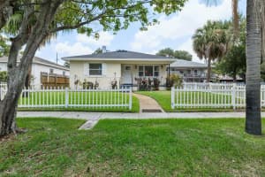 1625 21ST AVENUE, SAINT PETERSBURG, FL 33713 Sold 01/10/25