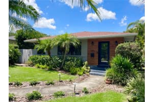 185 28TH AVENUE, SAINT PETERSBURG, FL 33704 Sold 12/30/24