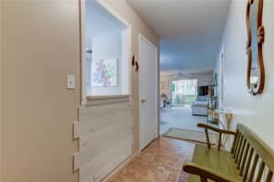 300 CLYDE LANE, DUNEDIN, FL 34698 Sold 01/02/25