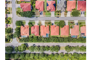 4631 61ST DRIVE, BRADENTON, FL 34203 Sold 12/30/24
