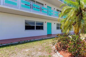 1950 59TH AVENUE, SAINT PETERSBURG, FL 33714 Sold 07/12/24