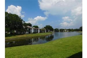 147 LAKESIDE DRIVE, OLDSMAR, FL 34677 Sold 03/31/25