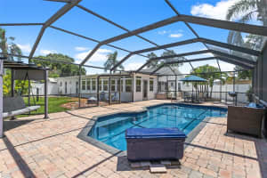 2017 58TH LANE, CLEARWATER, FL 33760 Sold 08/07/24