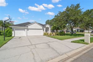 517 LAKEWOOD DRIVE, OLDSMAR, FL 34677 Sold 08/15/24