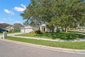 517 LAKEWOOD DRIVE, OLDSMAR, FL 34677 Sold 08/15/24