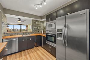 800 COVE CAY DRIVE, CLEARWATER, FL 33760 Sold 11/04/24